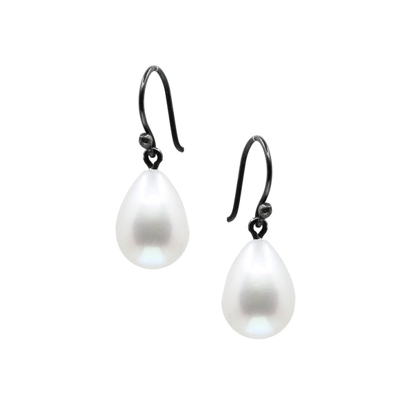 Earrings Pearl Drop -