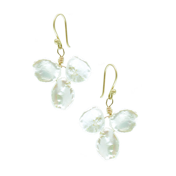 Gold earring freshwater pearls
